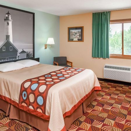 Super 8 By Wyndham Shipshewana Hotel Luaran gambar